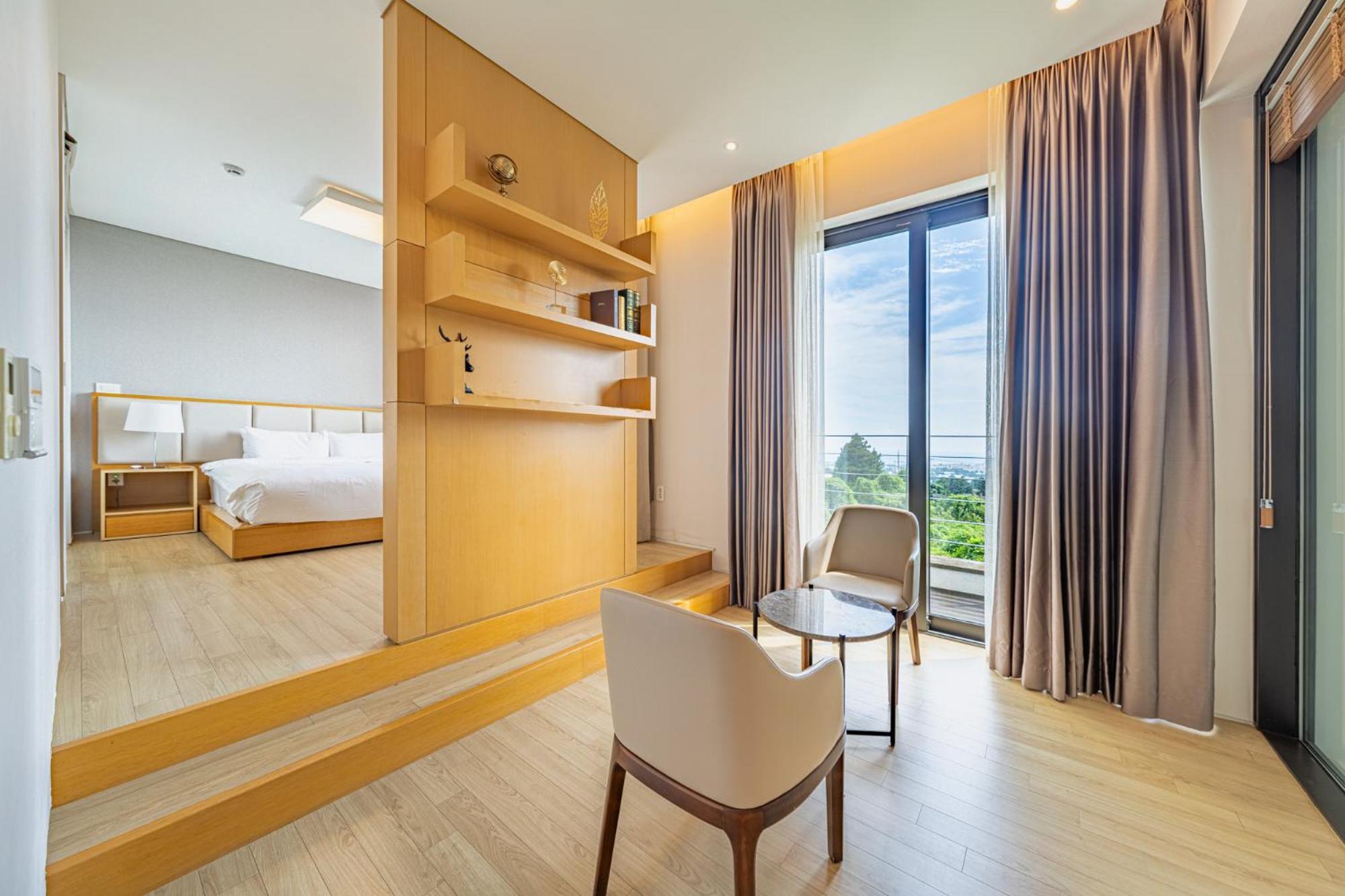 Velum Resort Seogwipo Exterior foto